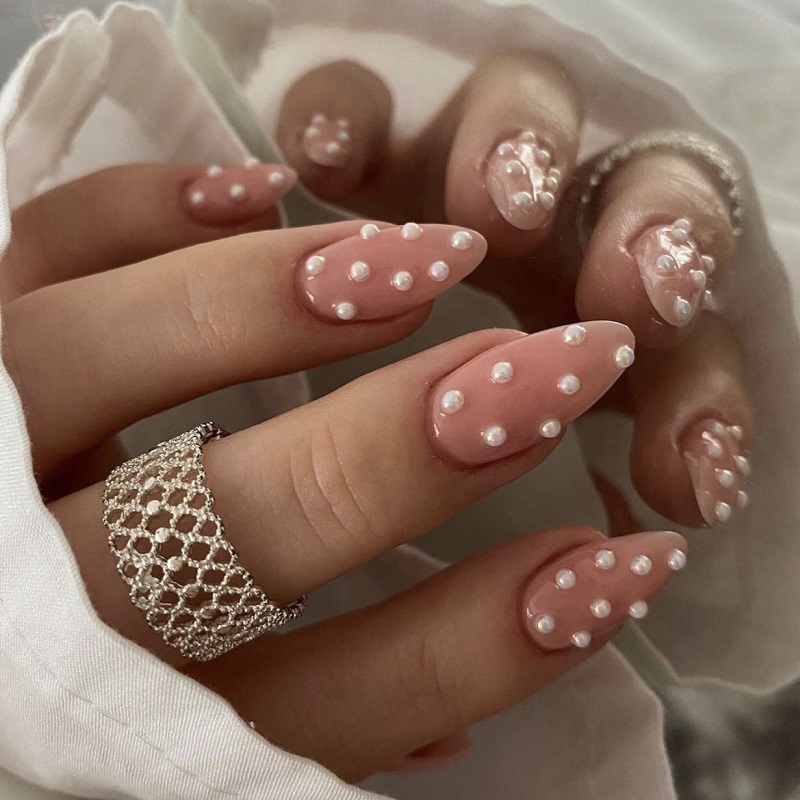 Signature Nails & Spa nail photo 1