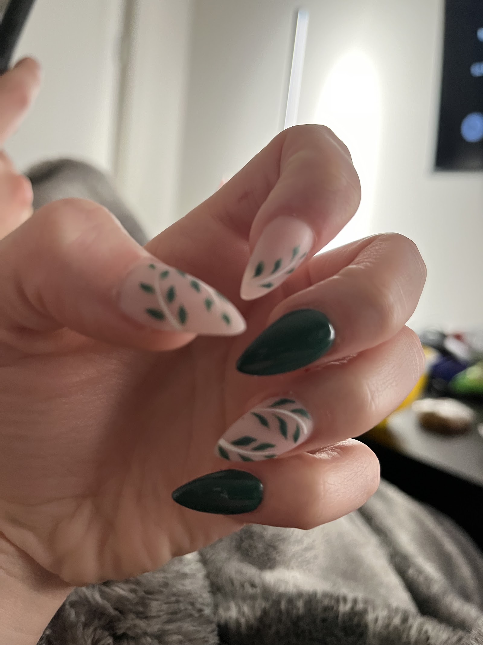 Signature Nails & Spa nail photo 5